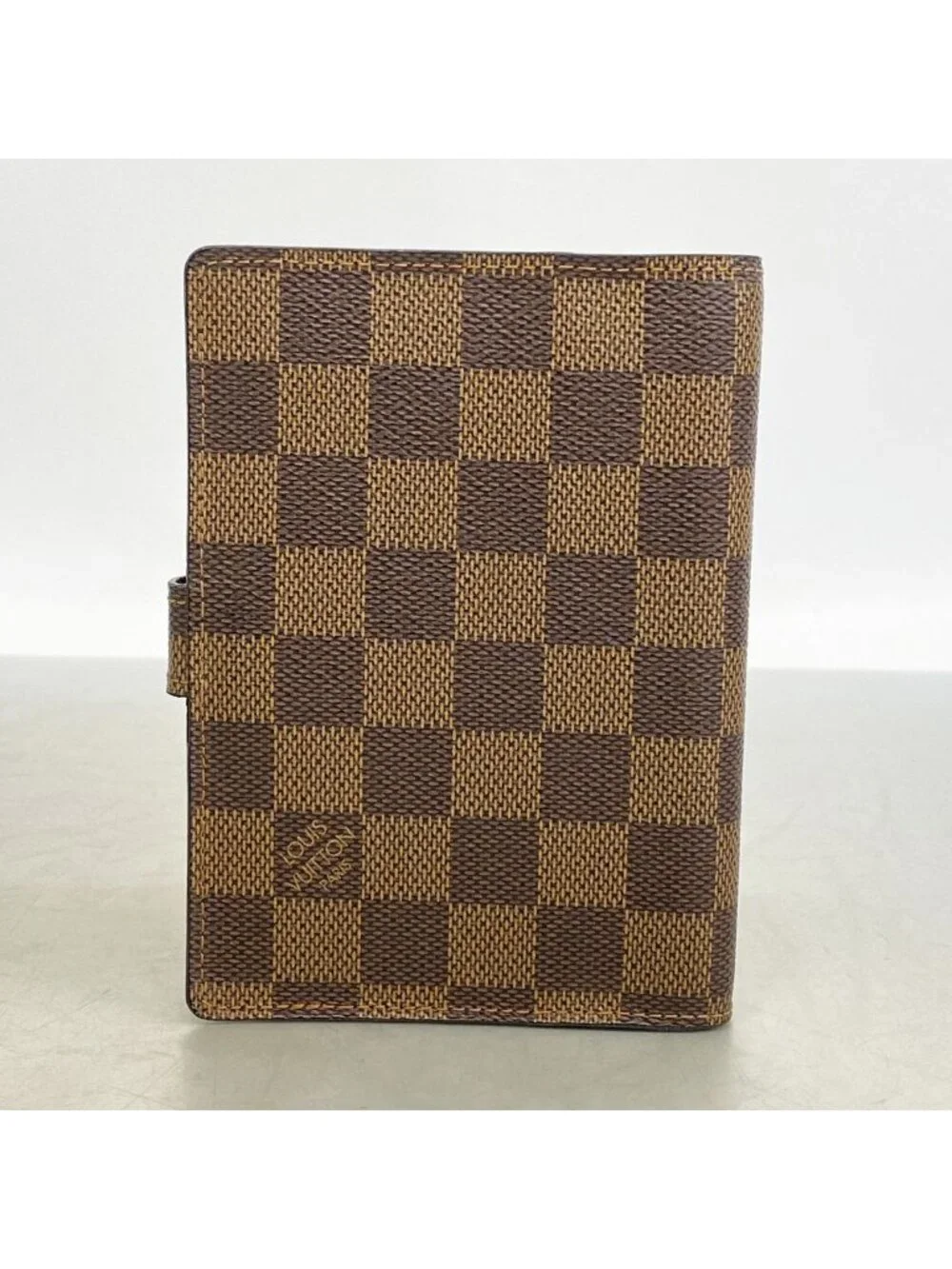 Louis Vuitton closing experts ladies